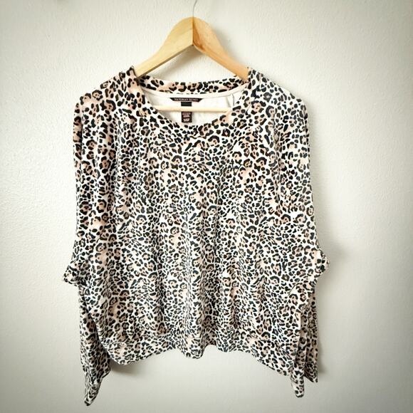 VICTORIA'S SECRET | Velour Velvet Sweatshirt Animal Print Pullover Leopard | XL - Picture 1 of 6